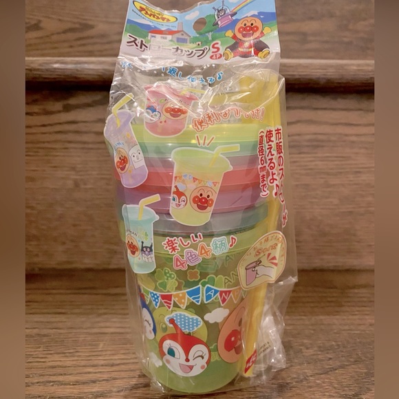 Anpanman 4 Straw Cups with Lids from Japan - Picture 2 of 7